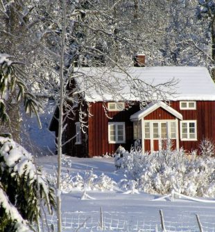 Mäklare i Linköping – Hitta rätt hus med hjälp av en erfaren mäklare