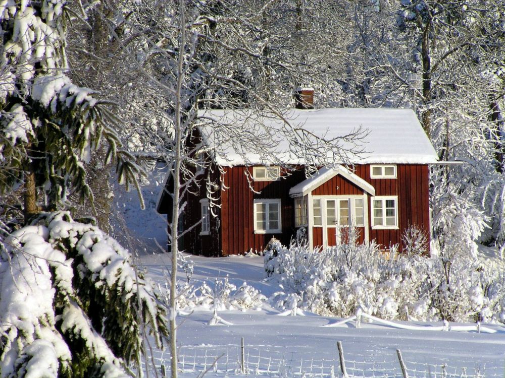 Mäklare i Linköping – Hitta rätt hus med hjälp av en erfaren mäklare