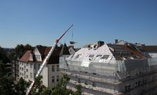 Takmålare i Stockholm: Hur takmålning faktiskt kan öka fastighetens värde