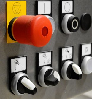 Säkerhetsbrytare i praktiken  tryggare elanläggningar och färre driftstopp