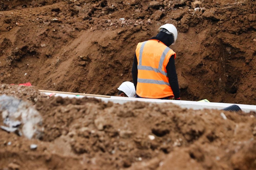 Styrd borrning: Effektiv och skonsam ledningsdragning i mark