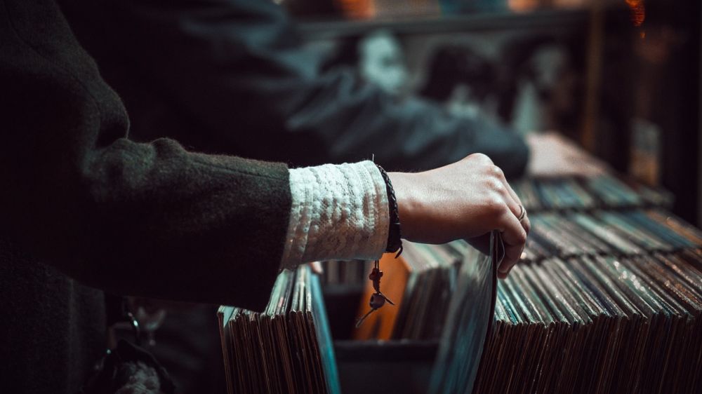 Vinylskivor i stockholm  guide till stadens skivkultur