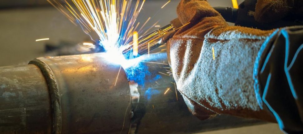 Rörsvetsning med licenssvets: Nyckeln till säkra industrirör och driftssäkra anläggningar