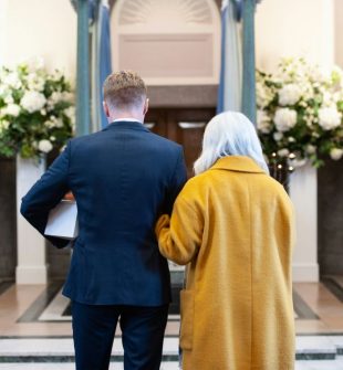 Begravningsbyrå i Landvetter – trygg hjälp i en svår stund