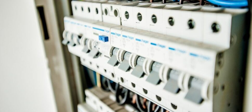Effektbrytare  hjärtat i en säker eldistribution